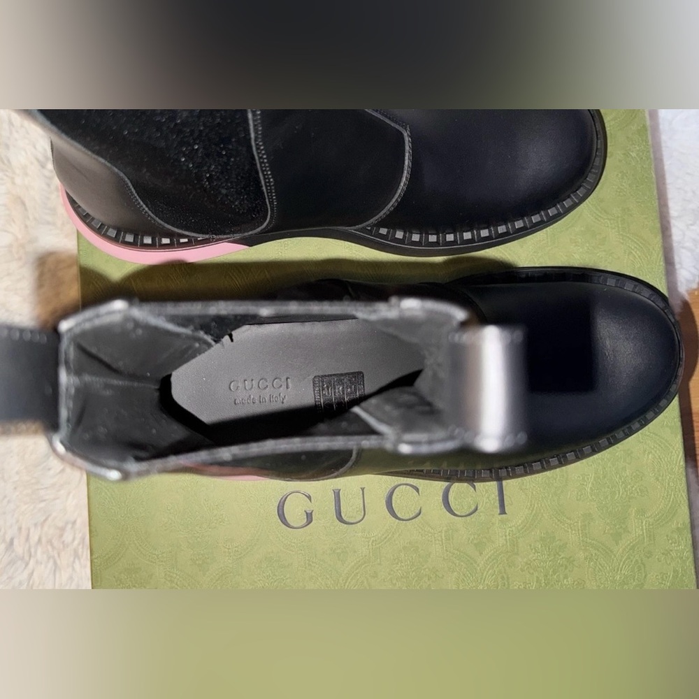 Gucci Black Leather Chelsea Boot Sierra Stretch Ankle Women Size 9.5 US/39.5 EU - Picture 7 of 7